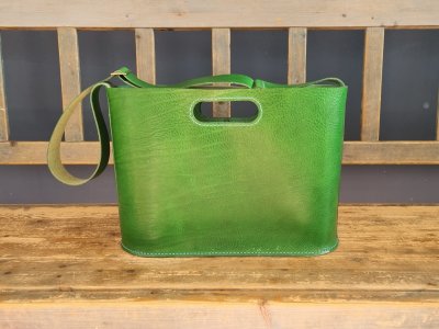 galerie/001 Taschen/011 yola'/resized/T0213 (2022-09-18) 01_small.jpg